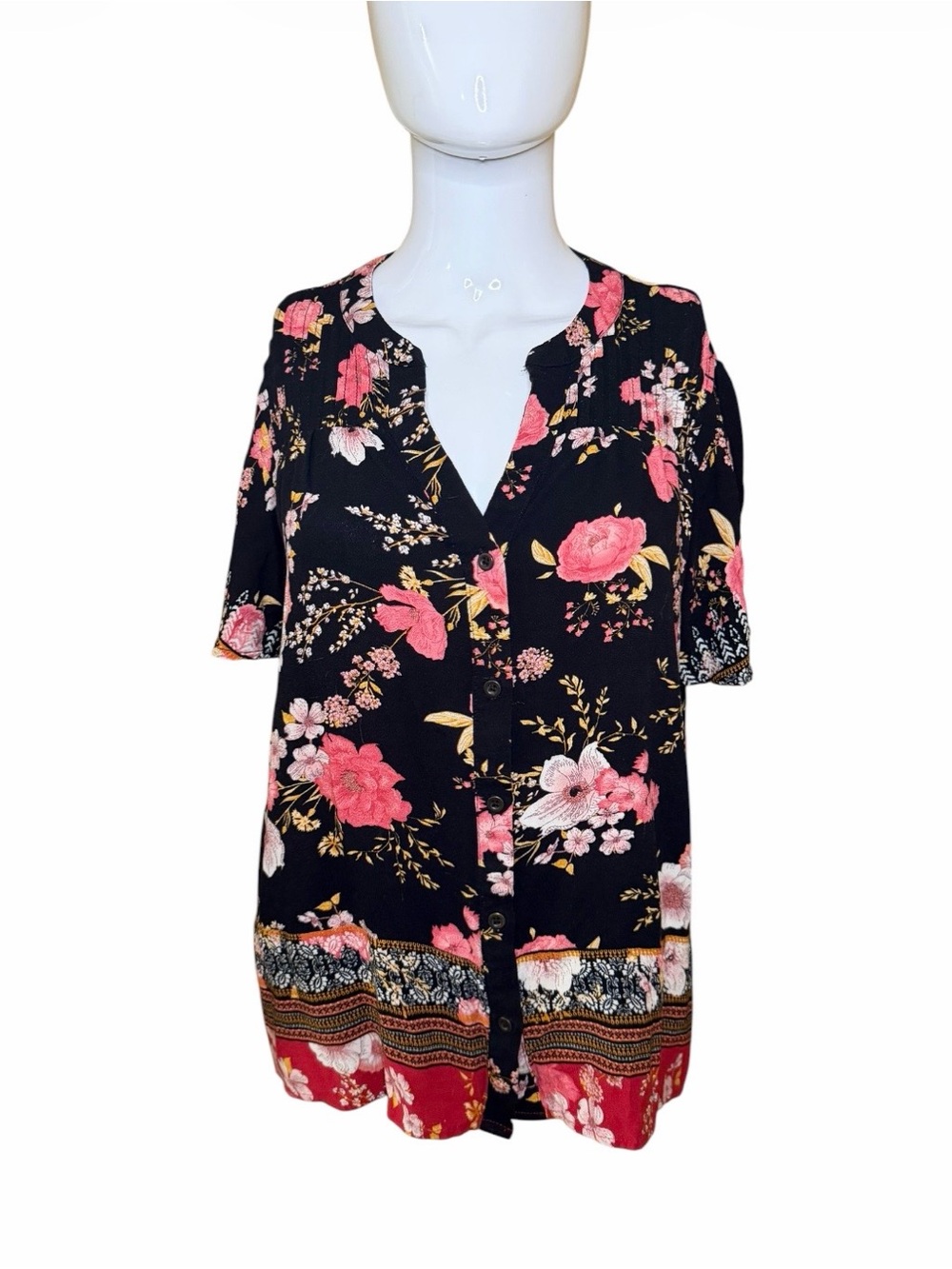 Knox Rose Black Floral Button-Front Blouse with Pink Accents